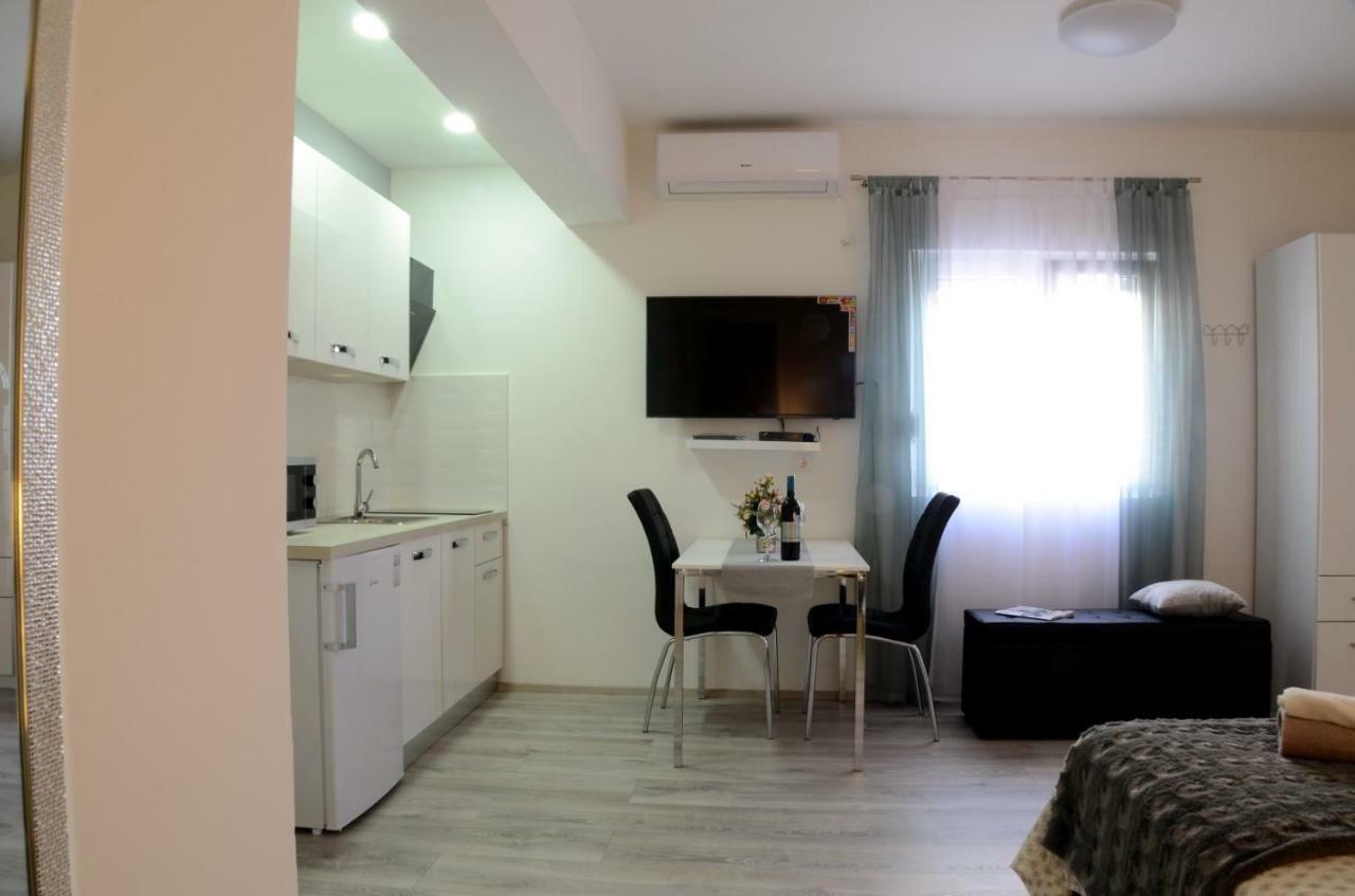 Apartments La Luna Ζαντάρ Εξωτερικό φωτογραφία